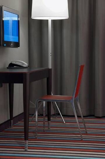 Фото номера Двухместный номер с 2 отдельными кроватями Отель Silver Hotel &amp; Gokart Center г. Щецин 10