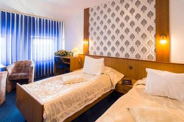 Фото номера Двухместный номер с 2 отдельными кроватями Отель Hotel Victoria г. Щецин 6