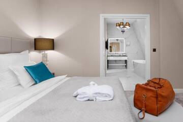 Фото номера Королевские апартаменты Отель Grand Park Hotel г. Щецин 3