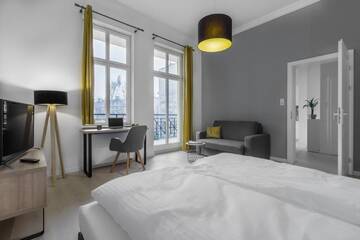 Фото номера Апартаменты с балконом Апарт-отели Aparthotel Platinum г. Щецин 3