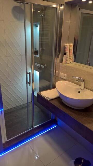 Фото номера Апартаменты с балконом Апартаменты Top Oder Apartments г. Щецин 59