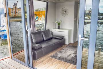 Фото номера Апартаменты с террасой Апартаменты Houseboat Porta Mare - Odradream г. Щецин 16