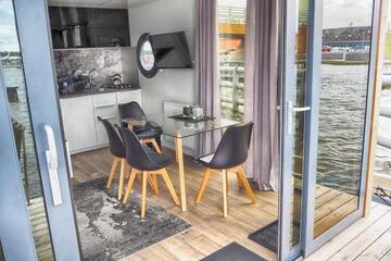Фото номера Апартаменты с террасой Апартаменты Houseboat Porta Mare - Odradream г. Щецин 19