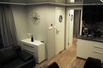 Фото номера Апартаменты с террасой Апартаменты Houseboat Porta Mare - Odradream г. Щецин 28