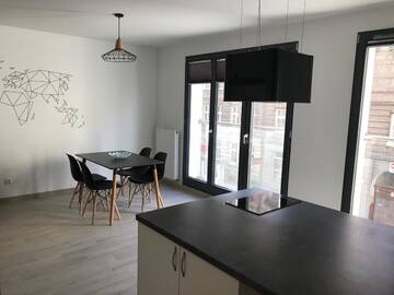 Фото номера Улучшенные апартаменты Апарт-отели Bedroom Apartments Bogusława г. Щецин 4