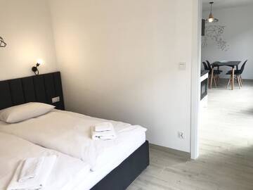 Фото номера Улучшенные апартаменты Апарт-отели Bedroom Apartments Bogusława г. Щецин 6