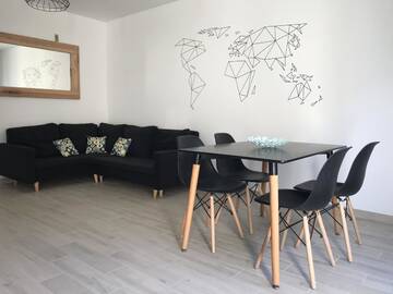 Фото номера Улучшенные апартаменты Апарт-отели Bedroom Apartments Bogusława г. Щецин 2