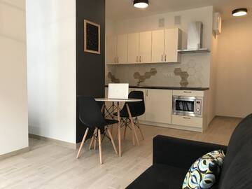 Фото номера Номер-студио Делюкс Апарт-отели Bedroom Apartments Bogusława г. Щецин 2