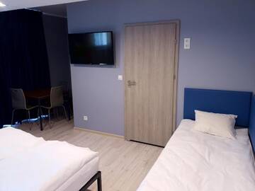 Фото номера Трехместный номер с ванной комнатой Хостелы Hostel Annamarie г. Щецин 5